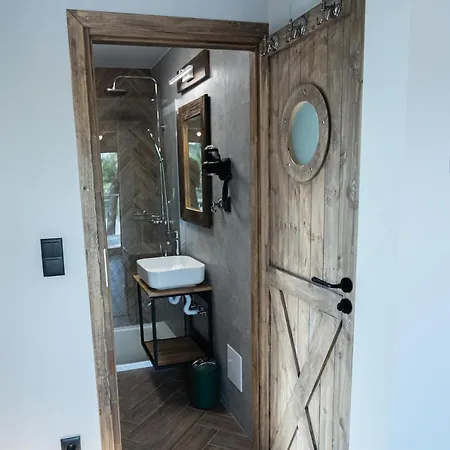 Wez Tu Przystan Дом отдыха Pomiechowek